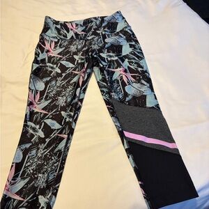 Mondetta Capri Leggings with Tropical Print